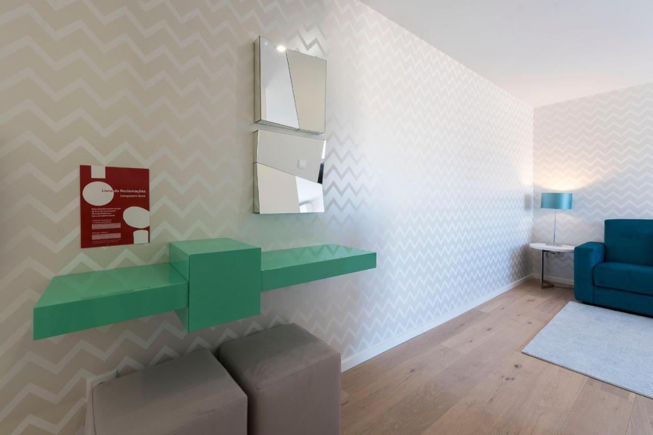 Lovelystay - Trindade Cozy Apartment Porto Luaran gambar