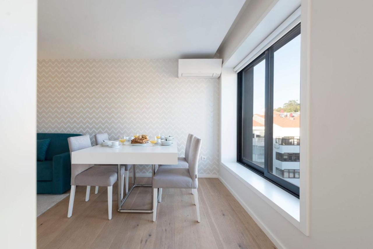 Lovelystay - Trindade Cozy Apartment Porto Luaran gambar